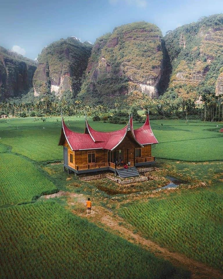 Mentawai Casa En El Valle Harau 2